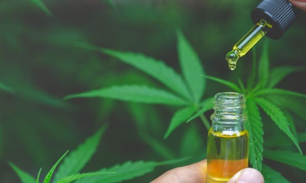 The Different Industries That Use CBD Oil